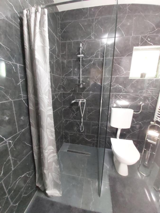 Studio Apartman Draga Velika Ludina 外观 照片